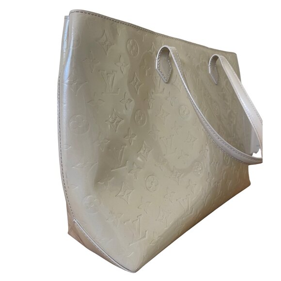 Louis Vuitton Wilshire Boulevard Vernis Tote Cream Patent Leather - Picture 7 of 12